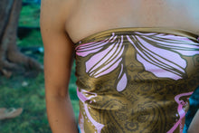 Load image into Gallery viewer, Naupaka Satin Scarf