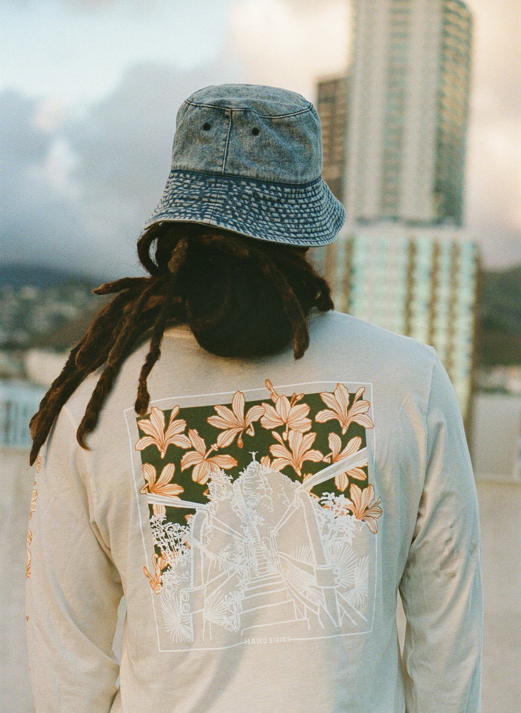 Ha'ikū Stairs (Stairway to heaven) Long Sleeve in Natural