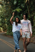 Load image into Gallery viewer, Honoli&#39;i Party Wave Short Sleeve in Hau