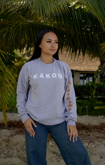 Mauna on my mind Crewneck Sweater in Lehu