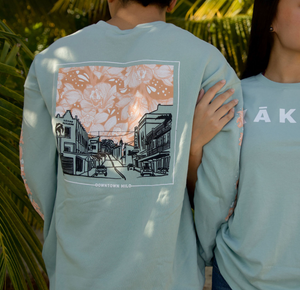 Downtown Hilo Crewneck Sweater in Seaglass