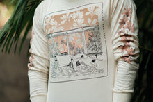 Load image into Gallery viewer, Honoli&#39;i Party Wave Long Sleeve in Au Naturel